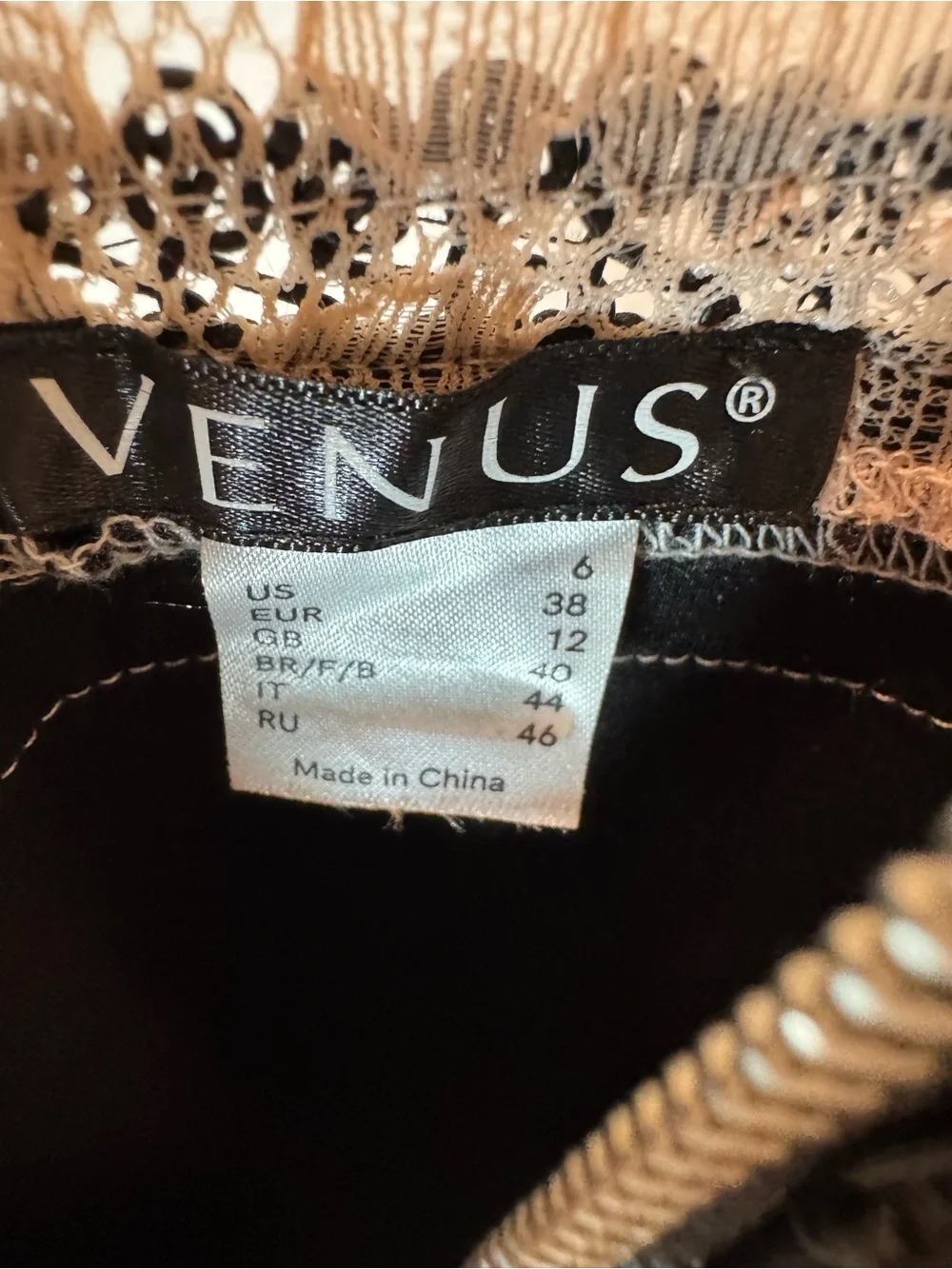 VENUS Black & Ivory Lace Halter Bodycon Cocktail Dress Size 6